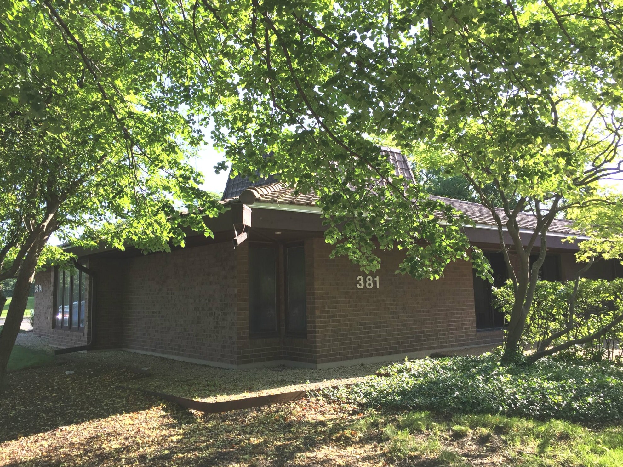 381 S Schmale Rd, Carol Stream, IL for sale Building Photo- Image 1 of 1