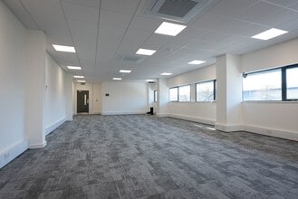 Portfield Rd, Portsmouth for lease Interior Photo- Image 1 of 2