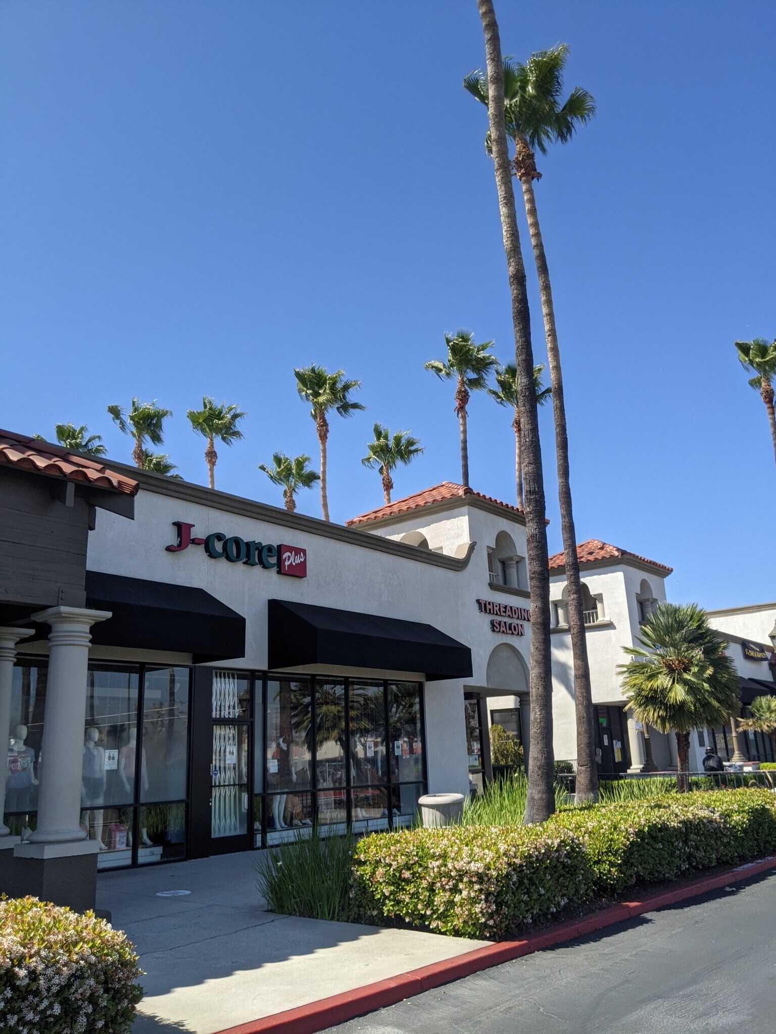 62016391 S Atlantic Ave, Bell, CA 90201 Bell Palm Plaza