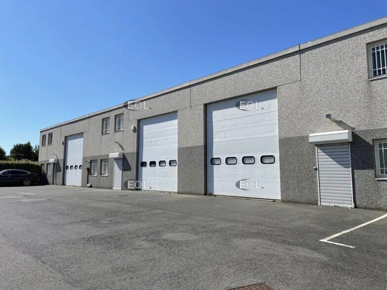 Flex in Ennery for lease - Building Photo - Image 1 of 7