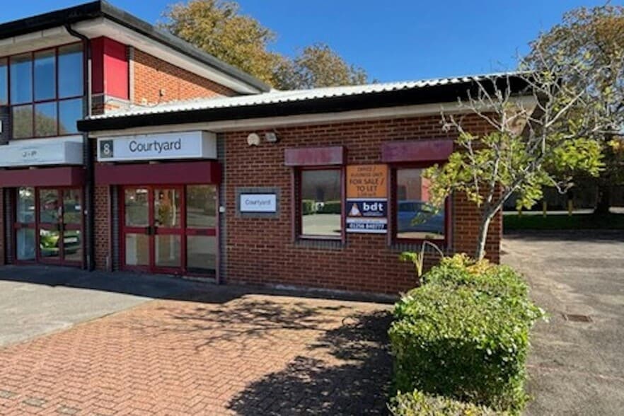 Campbell Ct, Bramley for lease - Building Photo - Image 1 of 3