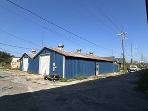 2557 Constitution Pl, New Orleans, LA for lease Building Photo- Image 1 of 2