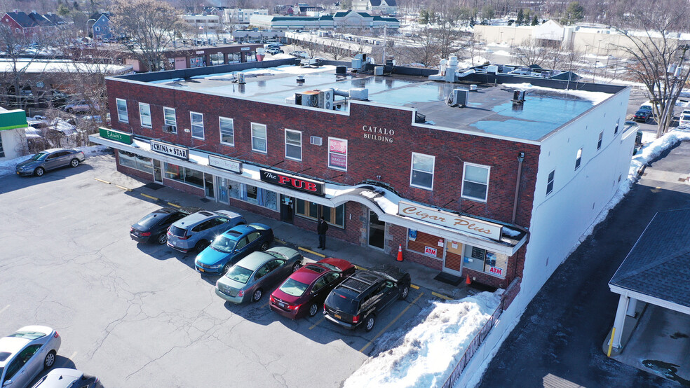 1921-1931 Commerce St, Yorktown Heights, NY for lease - Building Photo - Image 2 of 9