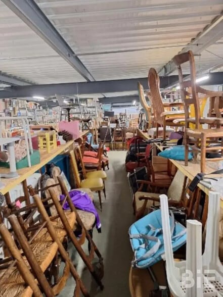 Flex in Montussan for sale - Interior Photo - Image 3 of 3