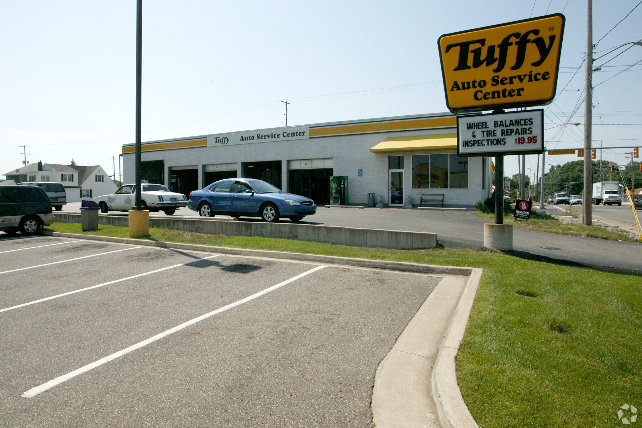 859 Capital Ave SW, Battle Creek, MI for sale Primary Photo- Image 1 of 1