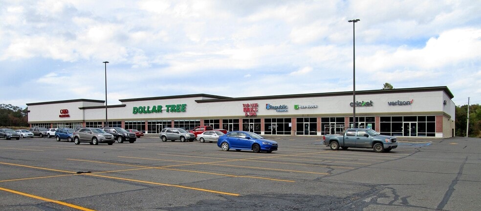 5981 Mer Rouge Rd, Bastrop, LA for lease - Building Photo - Image 1 of 4