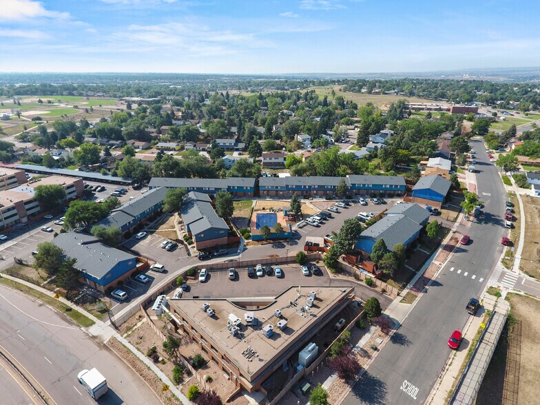 3125 E Fountain Blvd, Colorado Springs, CO 80910