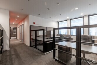 32 W 39th St, New York, NY for lease Interior Photo- Image 2 of 8
