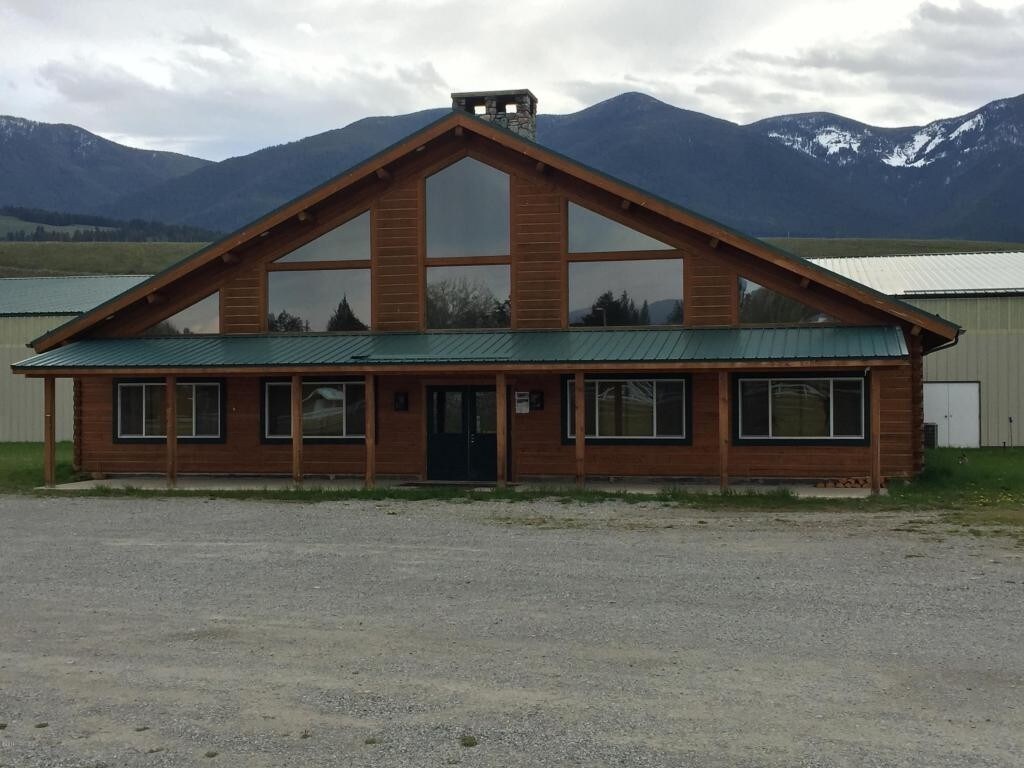 17 Arena Ln, Eureka, MT for sale Primary Photo- Image 1 of 1