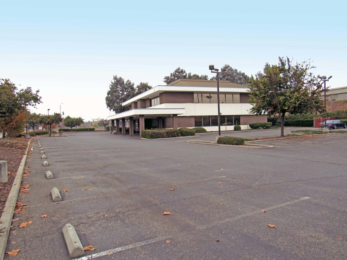 5340 Thornwood Dr, San Jose, CA 95123