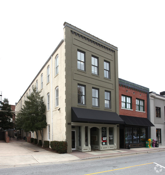 313 S Greene St, Greensboro, NC for lease - Building Photo - Image 2 of 5