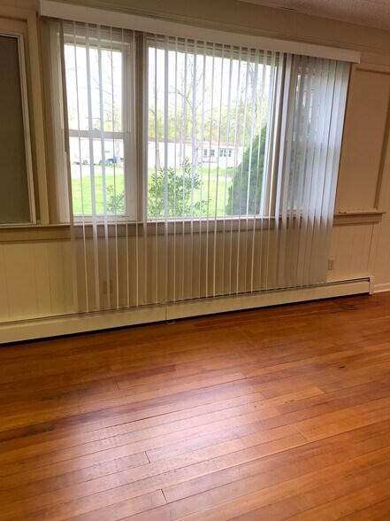 499 Route 299, Highland, NY for lease - Building Photo - Image 3 of 8