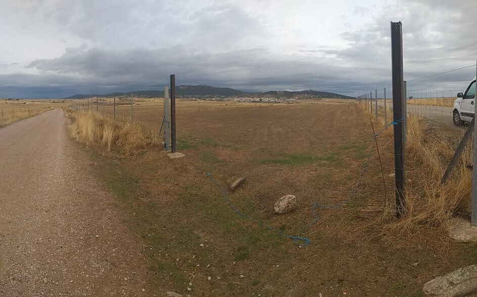 Land in Sierra de Fuentes for sale - Building Photo - Image 1 of 2