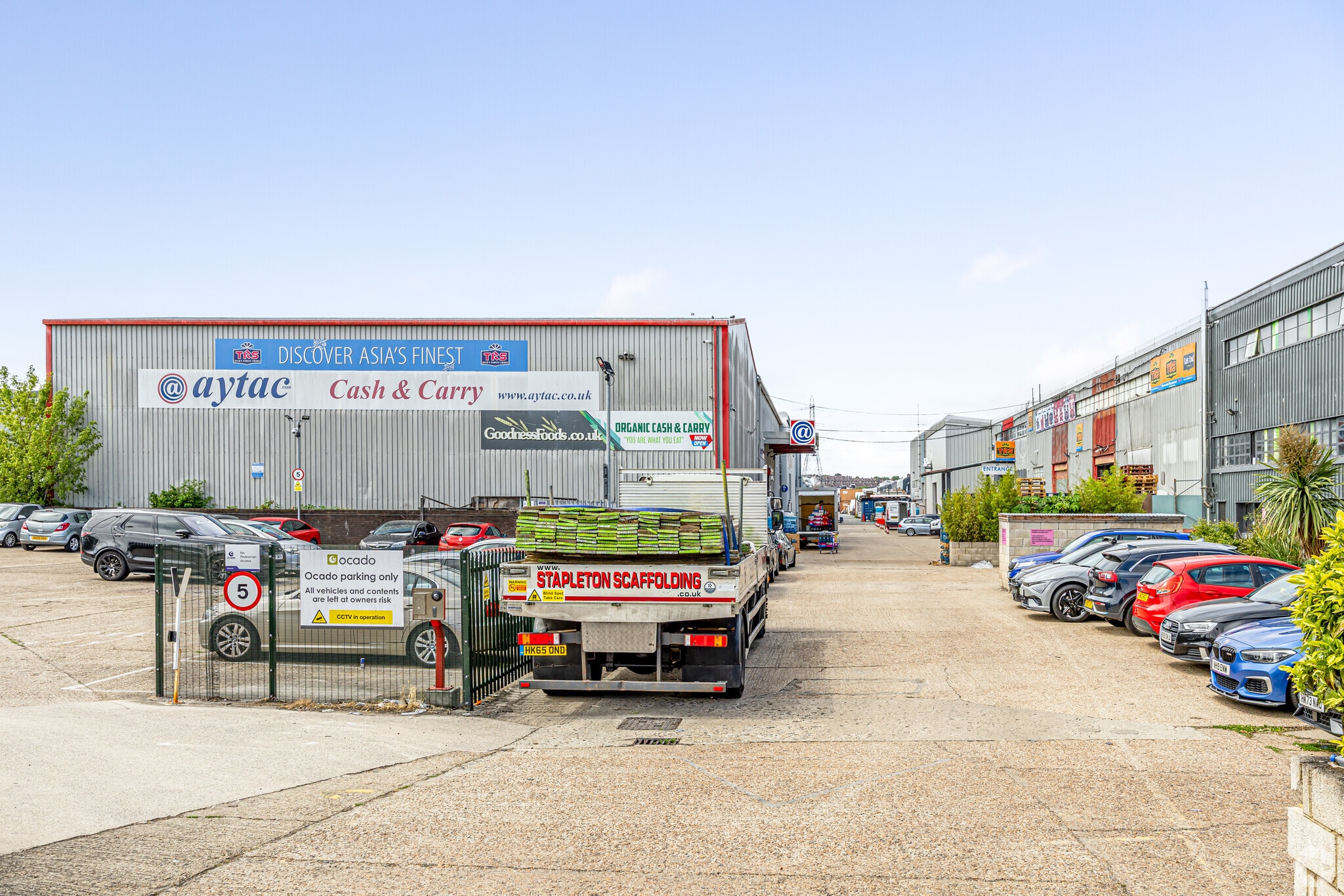 8 Forest Trading Estate, London for sale Building Photo- Image 1 of 1