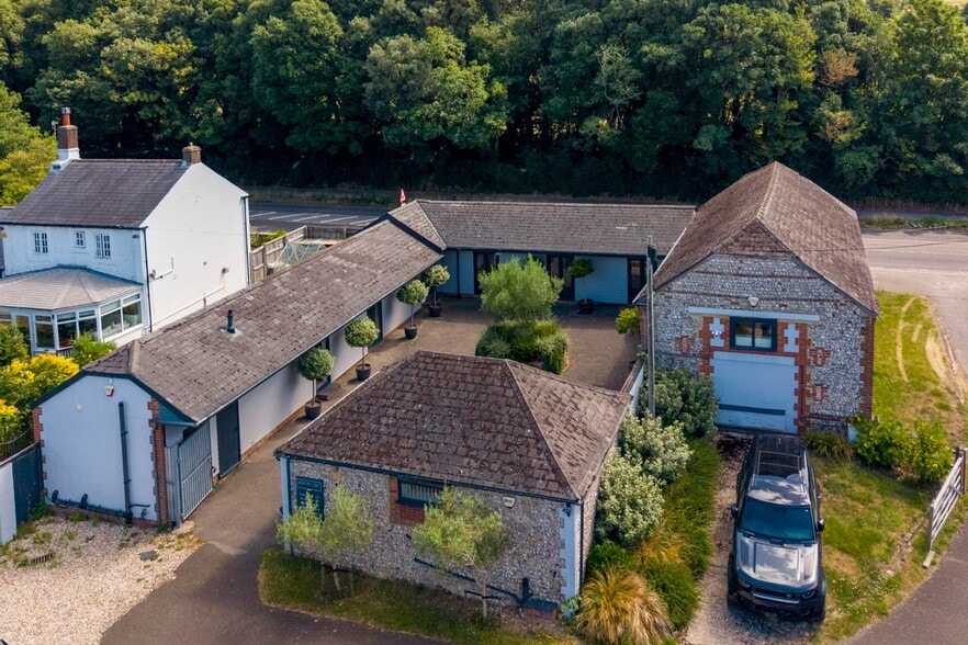 Findon Rd, Findon for lease - Building Photo - Image 2 of 37
