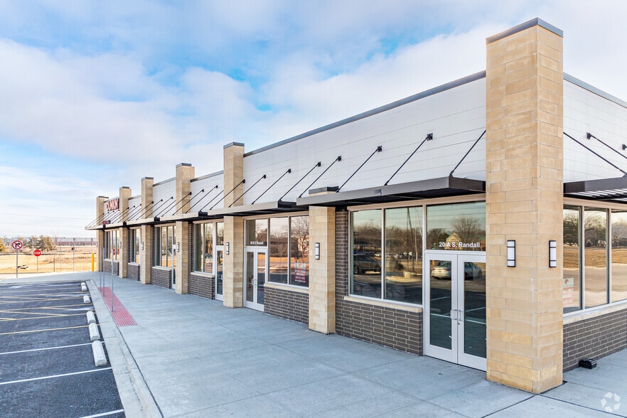 20-28 N Randall Rd, North Aurora, IL for lease - Building Photo - Image 2 of 6