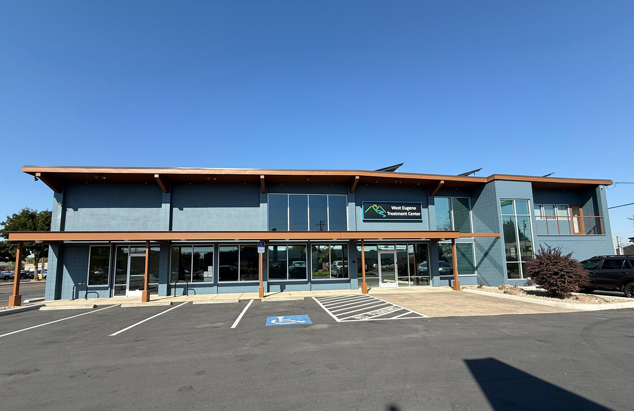 990 Garfield St, Eugene, OR for lease Building Photo- Image 1 of 24