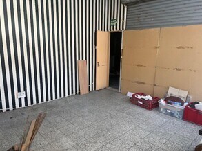 Retail in Galapagar, Madrid for lease Interior Photo- Image 2 of 2