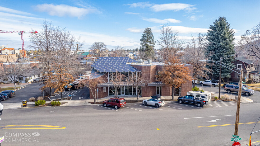 18 NW Oregon Ave, Bend, OR for sale - Building Photo - Image 2 of 9
