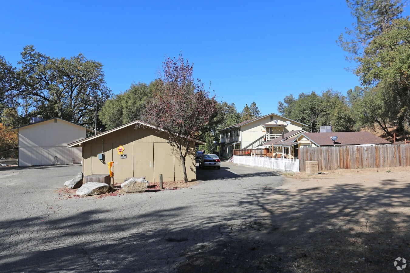 49484 Road 426, Oakhurst, CA 93644