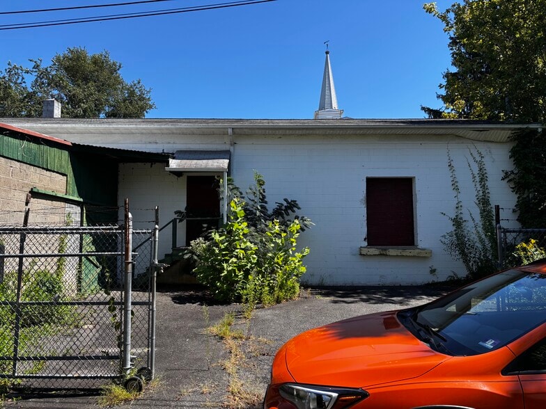 7 Coryell St, Lambertville, NJ for lease - Building Photo - Image 2 of 8