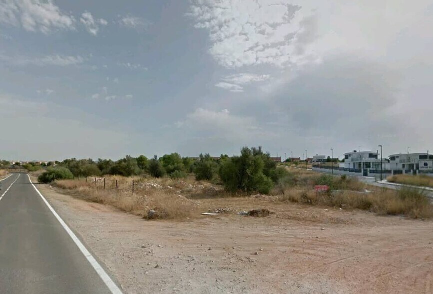 Plaça Bandes de Música de la Comunitat Valenciana, S/N, València, Valencia for sale - Building Photo - Image 3 of 5