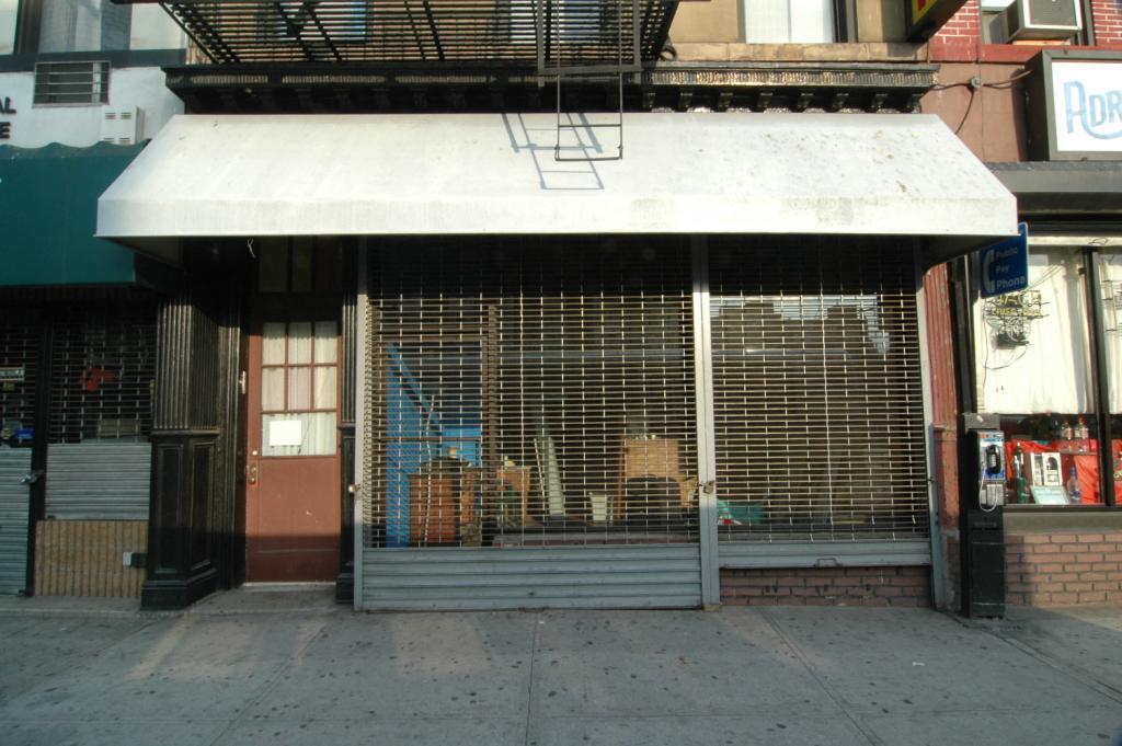 716 10th Ave, New York, NY for lease Building Photo- Image 1 of 6