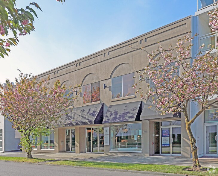 1669 W 3rd Ave, Vancouver, BC for lease - Building Photo - Image 3 of 9