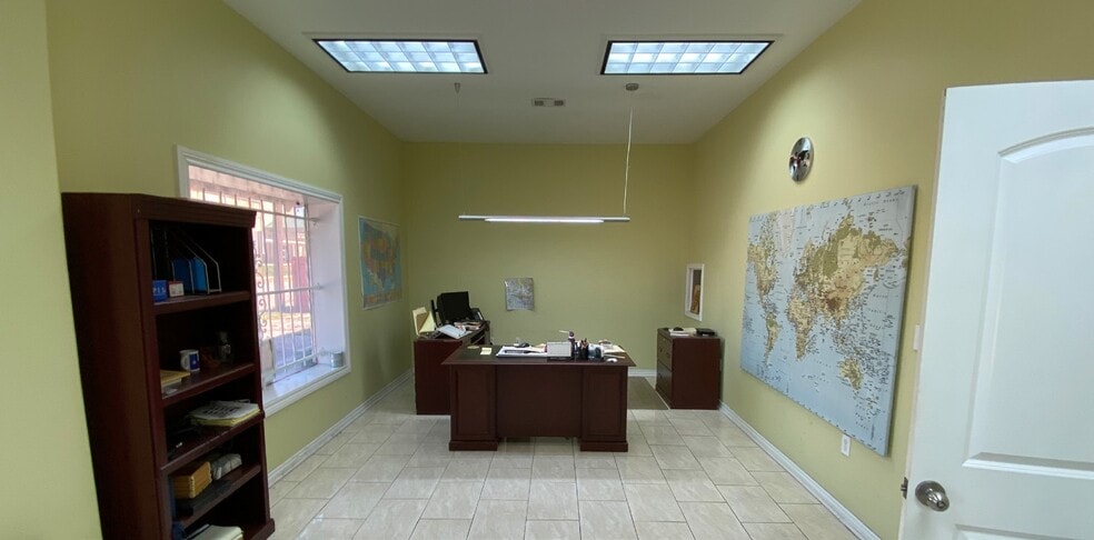 14006 Duncum St, Houston, TX for lease - Interior Photo - Image 3 of 4