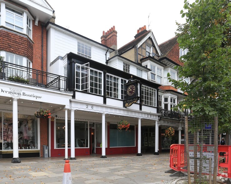 26-28 The Pantiles, Tunbridge Wells for sale - Primary Photo - Image 1 of 1