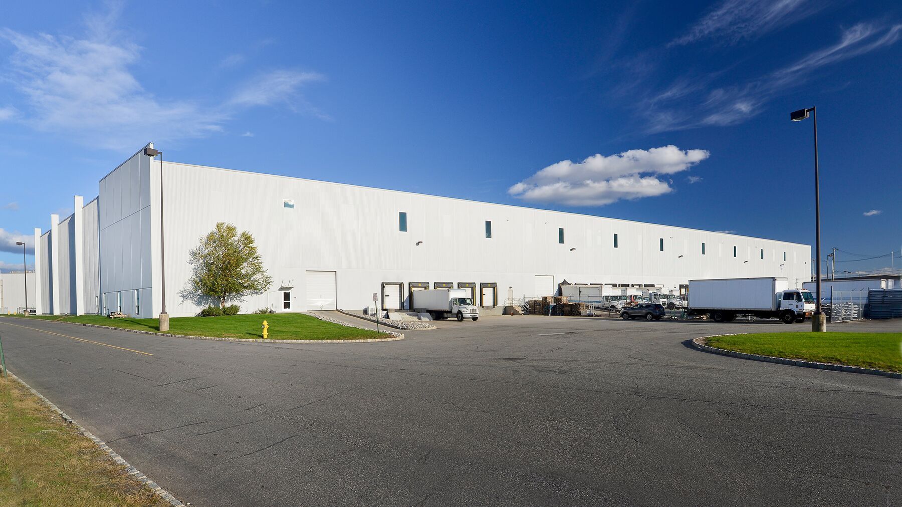 8001 Industrial Ave, Carteret, NJ for lease Building Photo- Image 1 of 4