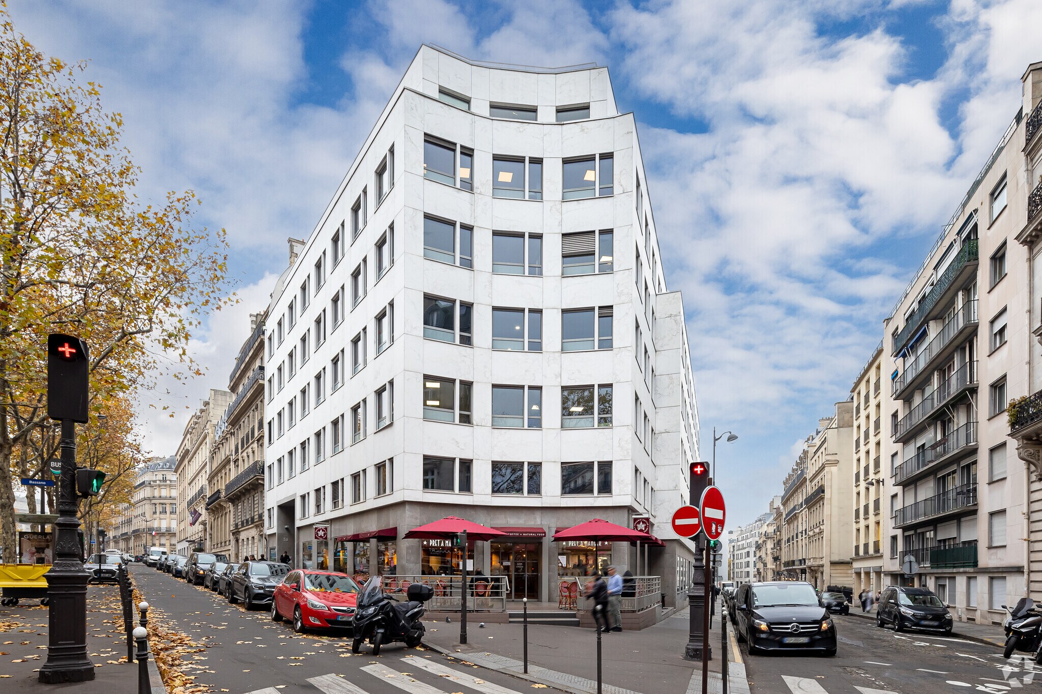 58 Avenue Marceau, Paris for lease Primary Photo- Image 1 of 6