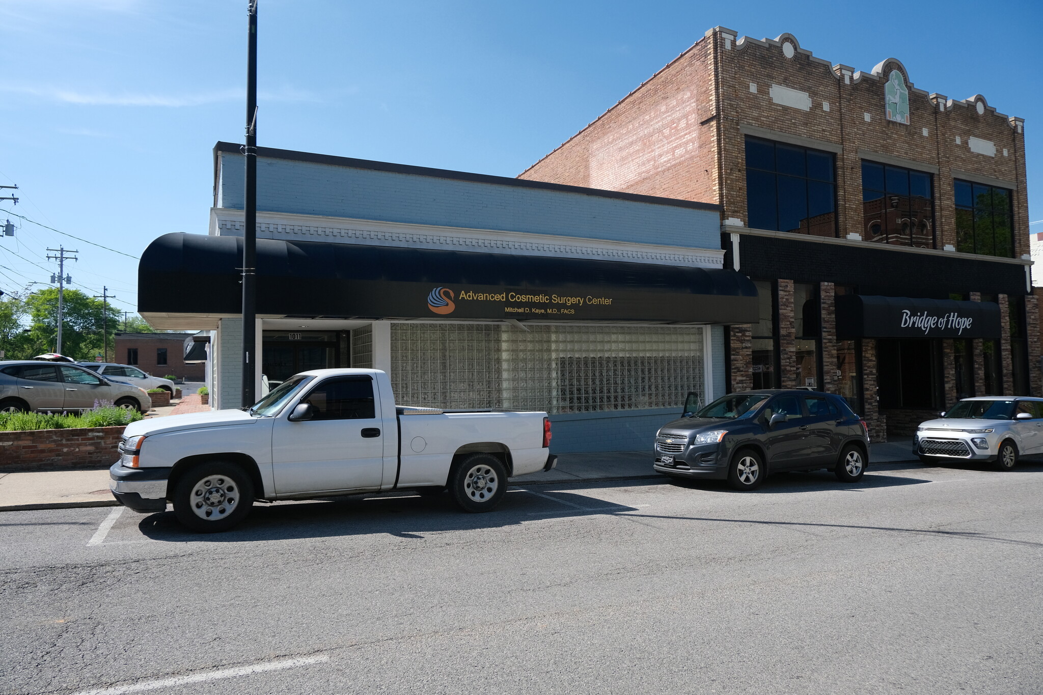 1011 S Main St, Hopkinsville, KY for sale Primary Photo- Image 1 of 1