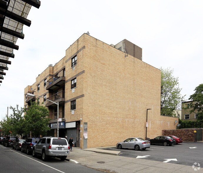 2542A-2548A White Plains Rd, Bronx, NY for sale - Primary Photo - Image 1 of 1