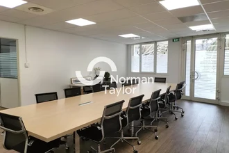 Office in Marseille for lease Interior Photo- Image 1 of 6