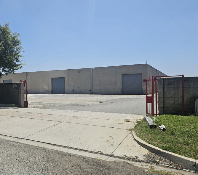 9550 Hermosa Ave, Rancho Cucamonga, CA for lease - Building Photo - Image 3 of 8