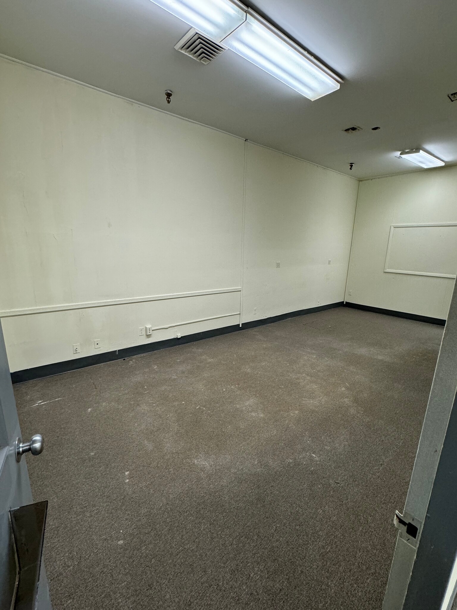 285 Broad St Elizabeth Nj 07208 - kafqzol