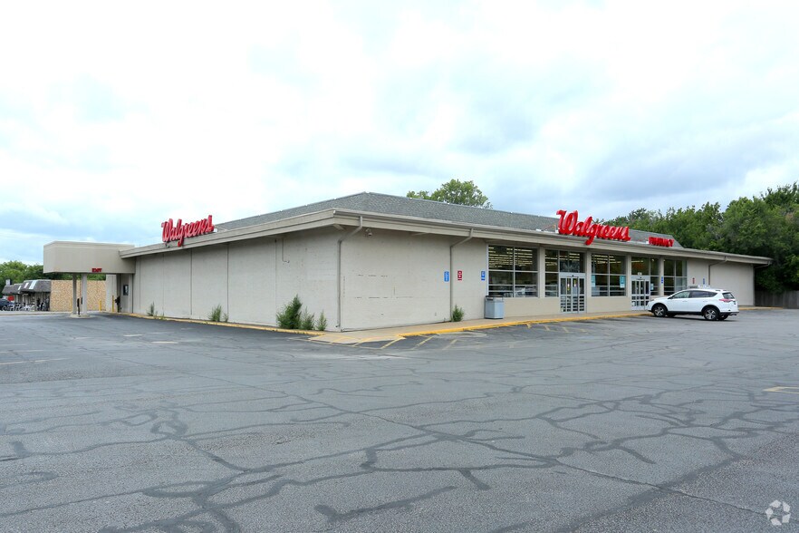 6336 E 4th Pl, Tulsa, OK for sale - Primary Photo - Image 1 of 1