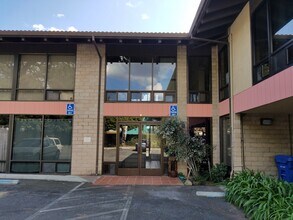 4245 Capitola Rd, Capitola, CA for lease Building Photo- Image 2 of 8