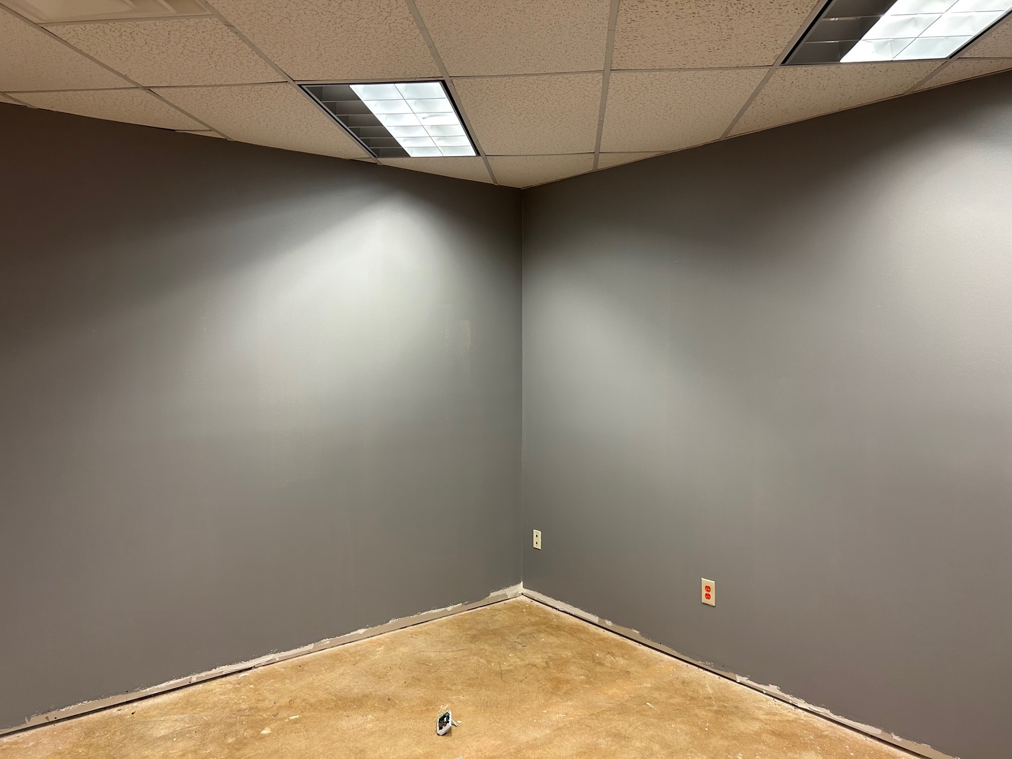 7920 Elmbrook Dr, Dallas, TX for lease Interior Photo- Image 1 of 3