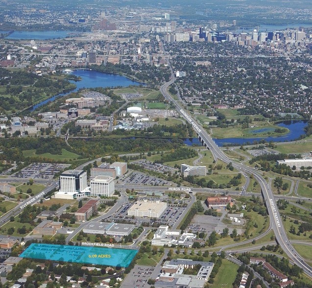770 Brookfield Rd, Ottawa, ON for sale - Building Photo - Image 1 of 1