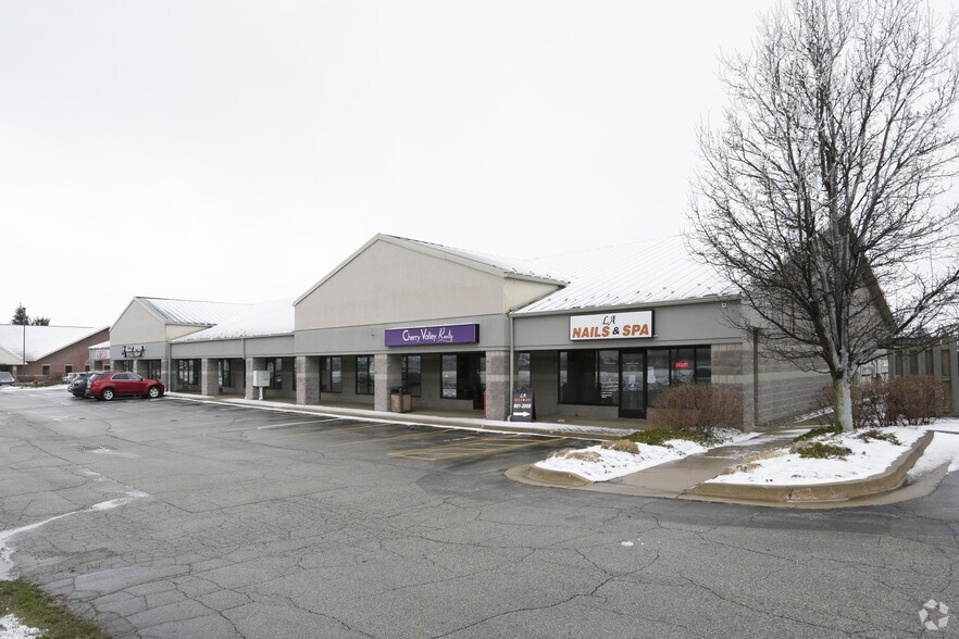 9028 N Rodgers Ct, Caledonia, MI for sale - Primary Photo - Image 1 of 1