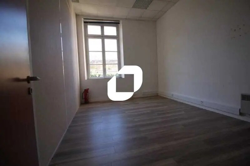 Retail in Corbeil-Essonnes for sale - Interior Photo - Image 2 of 3