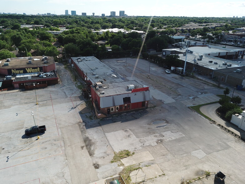 6522-6528 E Northwest Hwy, Dallas, TX for lease - Building Photo - Image 3 of 15