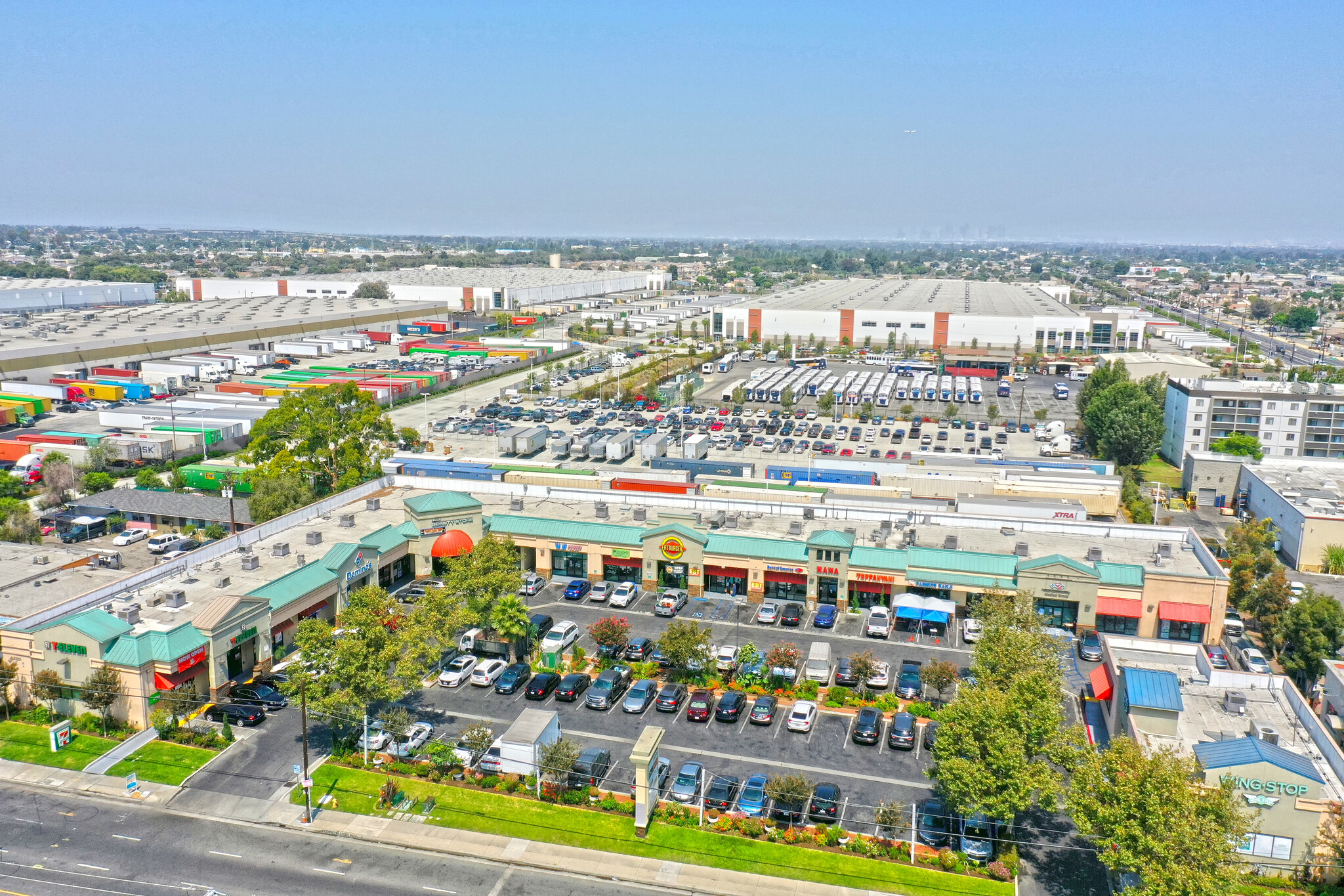 2215 W Rosecrans Ave, Compton, CA for lease Building Photo- Image 1 of 18