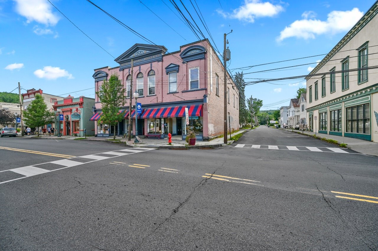 208 Main Ave, Hawley, PA 18428 Retail for Sale