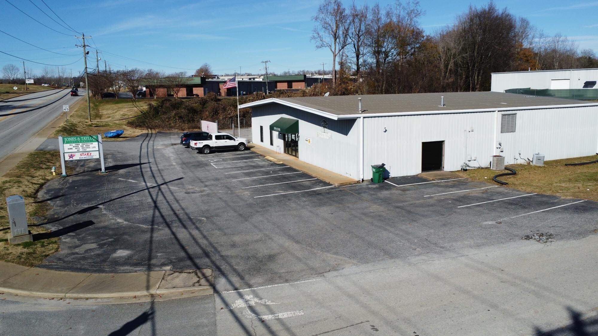 402 Hyatt St, Gaffney, SC 29341