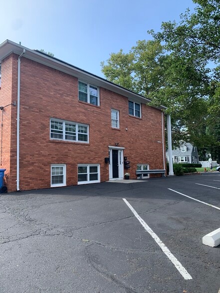 35 Amboy Ave, Metuchen, NJ for sale - Building Photo - Image 2 of 23