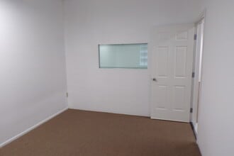 34455-34461 Yucaipa Blvd, Yucaipa, CA for lease Interior Photo- Image 2 of 3