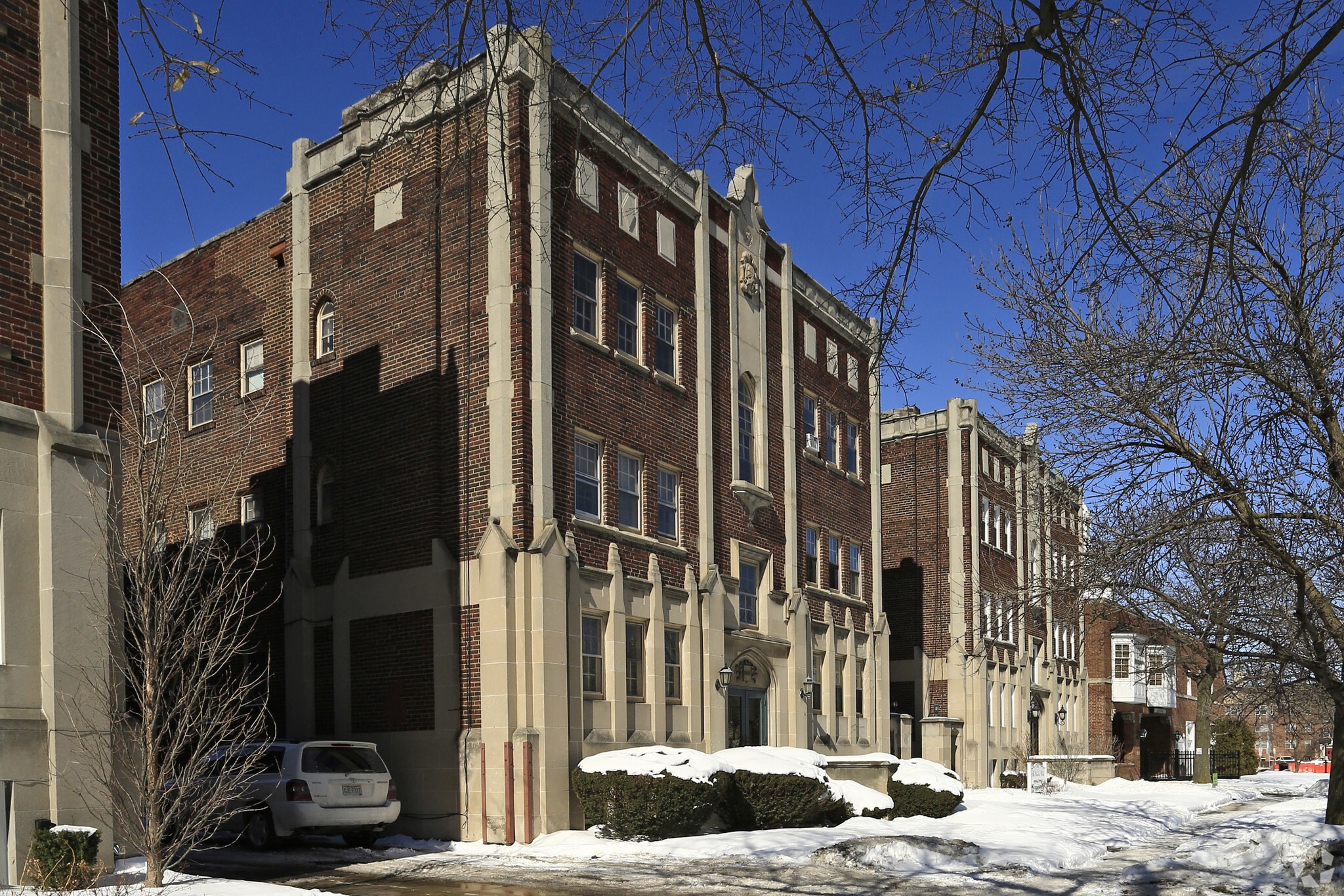 2622 N Moreland Blvd, Cleveland, OH for sale Primary Photo- Image 1 of 8